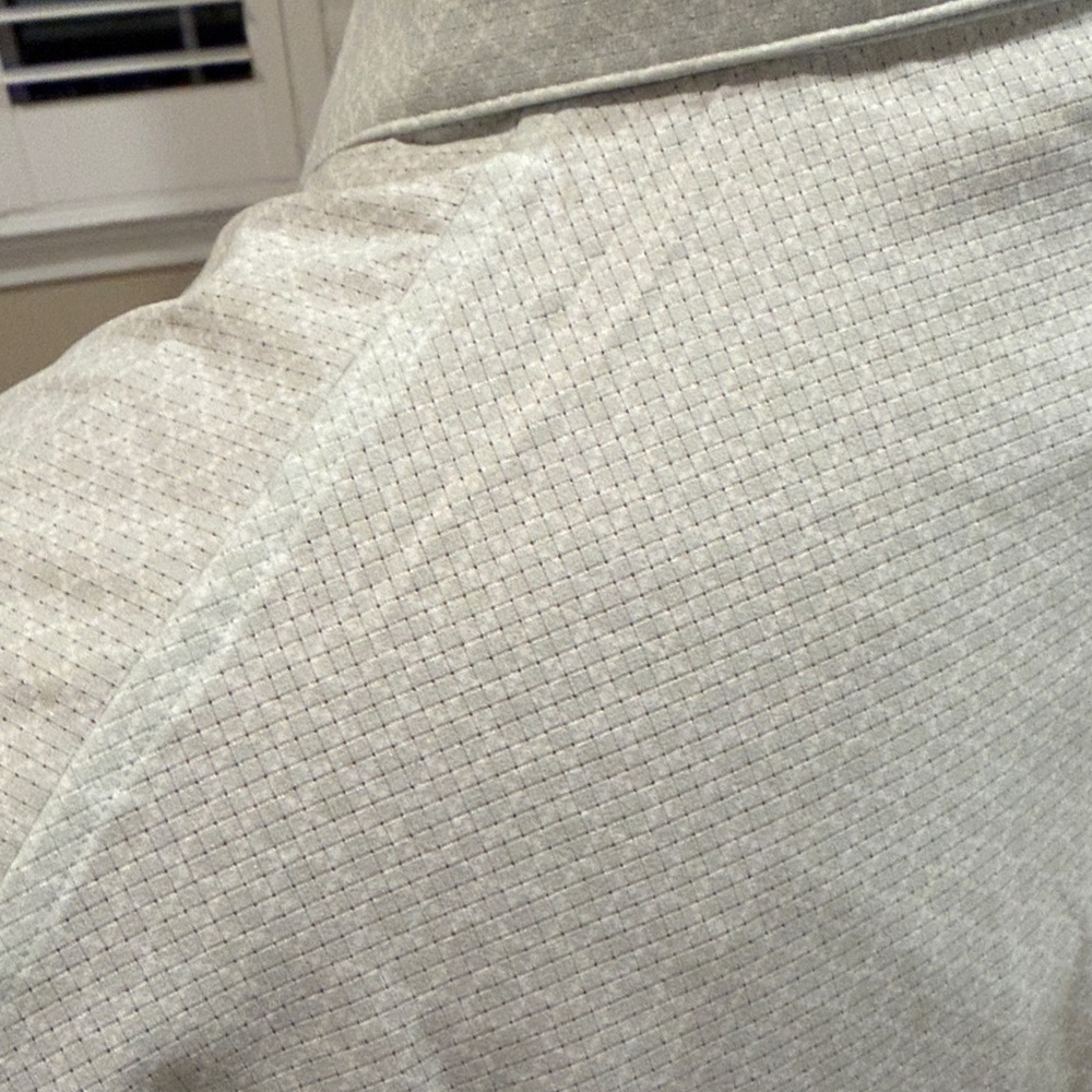 Lululemon Airing Easy Short Sleeve shirt, Large, NWT - Picture 6 of 8